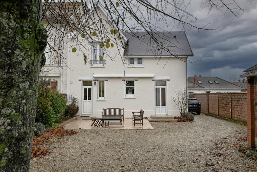 Maison De Champagne F.Barbier ! Avize Bagian luar foto